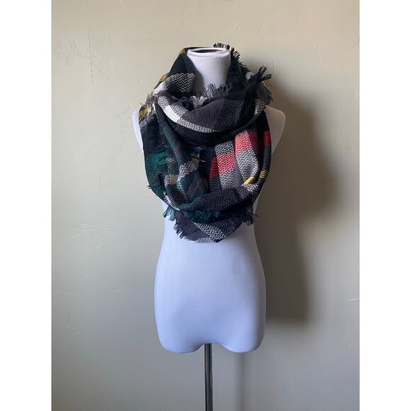 Multicolor Plaid Infinity Scarf- New - Picture 2 of 6